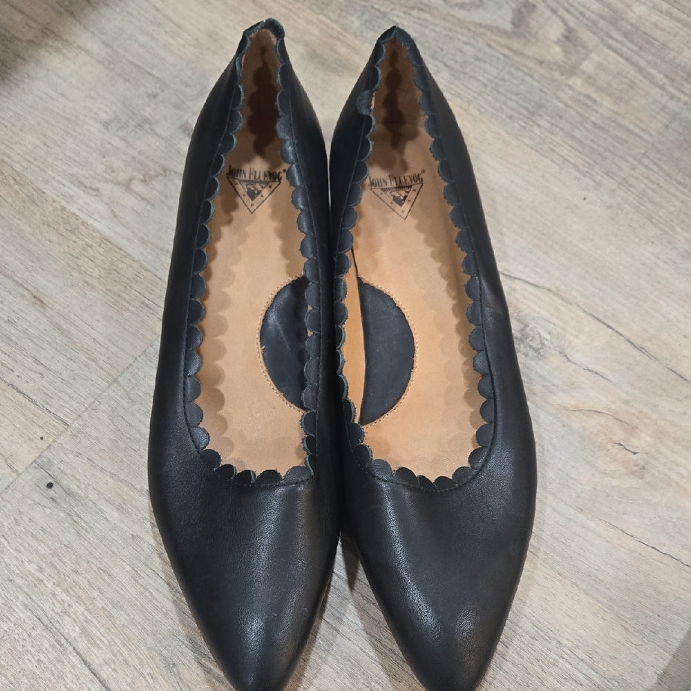 John Fluevog Black Flats (Size 11 but FITS LIKE 10-10.5)